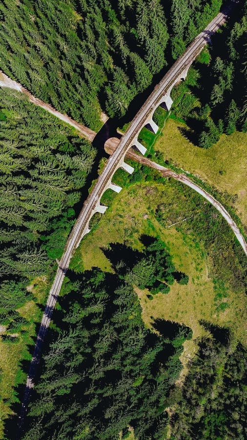 Letecký pohled na Chmarosský viadukt, Telgárt